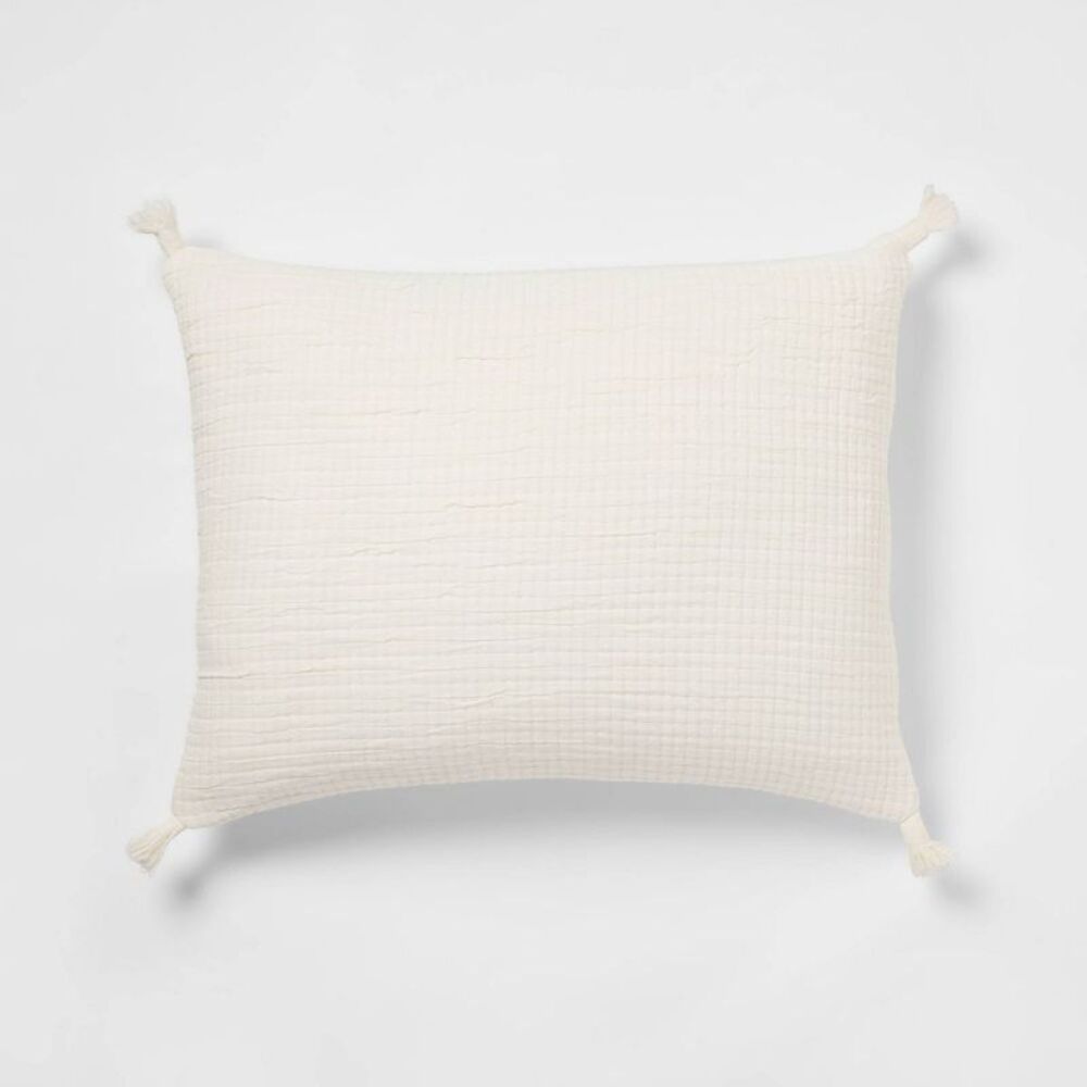 Standard Double Cloth Jacquard Quilt Pillow Sham - Cream Zipper Closure